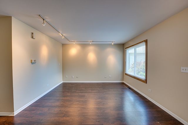 1320 ANDOVER Drive 0, Aurora, IL 60504