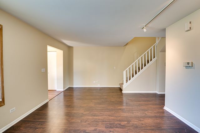1320 ANDOVER Drive 0, Aurora, IL 60504