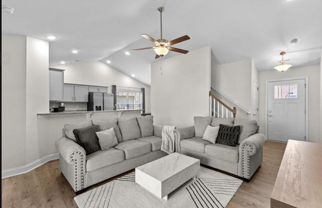 224 Fishburn Dr., Conway, SC 29526