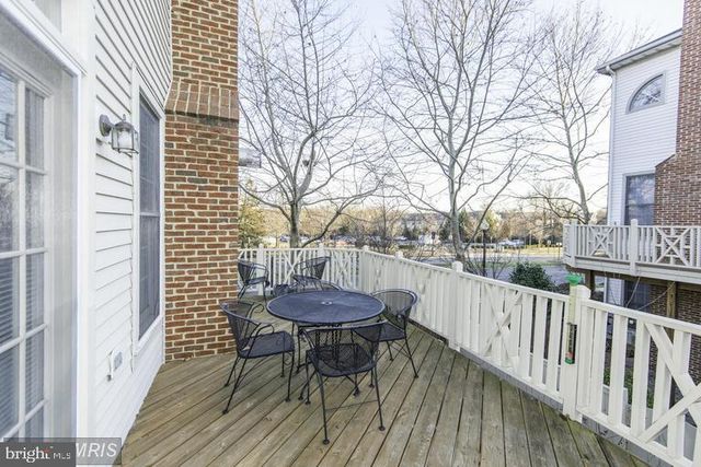 10501 CHANCERY CT, Fairfax, VA 22030