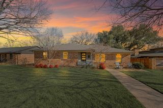 9710 Parkford Drive, Dallas, TX 75238