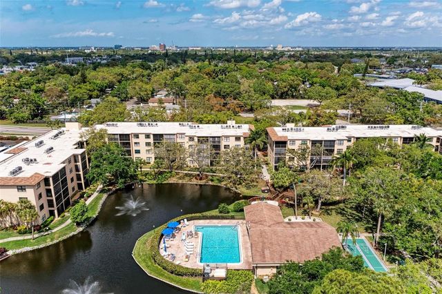 625 30TH AVENUE W G403, Bradenton, FL 34205