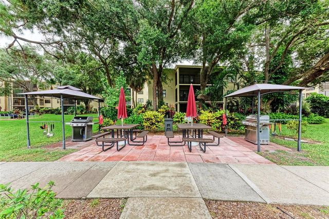 625 30TH AVENUE W G403, Bradenton, FL 34205