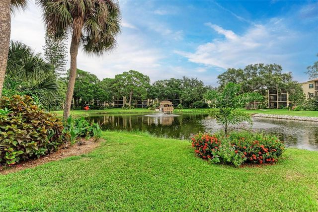 625 30TH AVENUE W G403, Bradenton, FL 34205