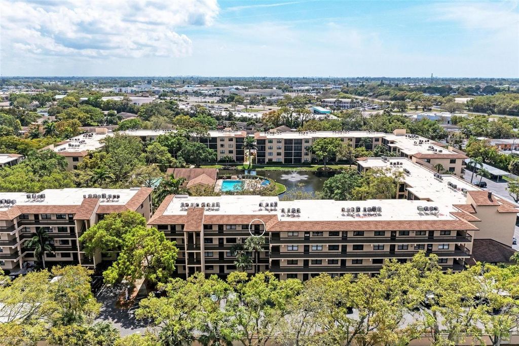 625 30TH AVENUE W G403, Bradenton, FL 34205