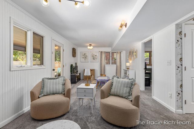 2184 Woodcliff Avenue SE, Grand Rapids, MI 49546