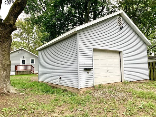 3621 Adams Street, Kalamazoo, MI 49008