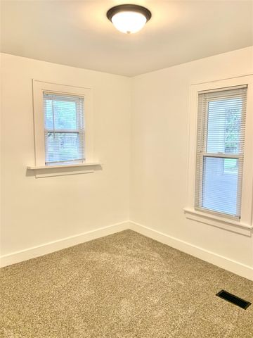 3621 Adams Street, Kalamazoo, MI 49008