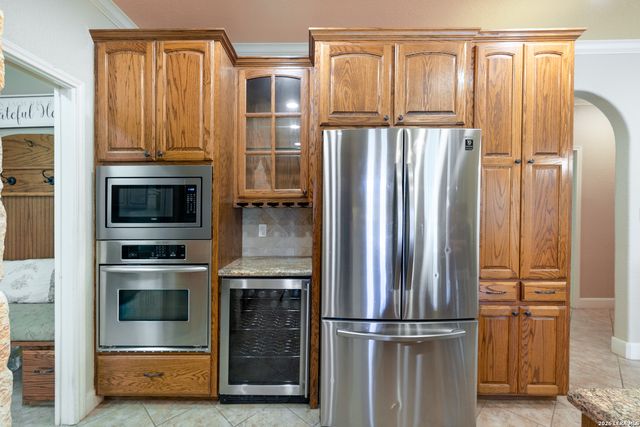 1071 Glenwood, Bulverde, TX 78163