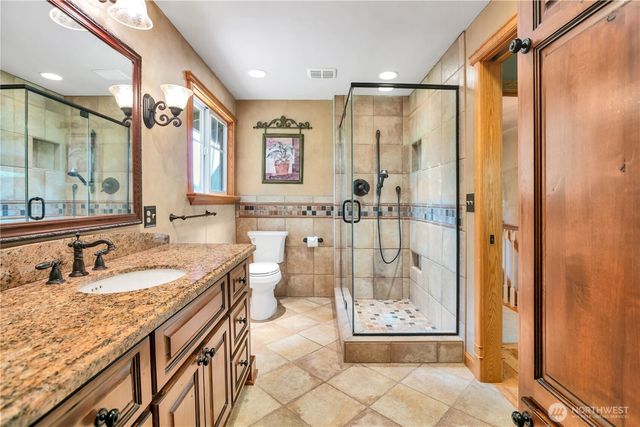 17664 SE 303rd Street, Kent, WA 98042