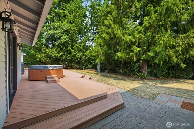 17664 SE 303rd Street, Kent, WA 98042