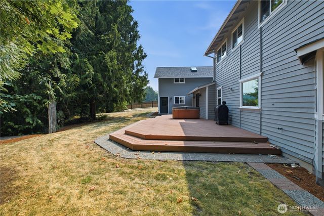 17664 SE 303rd Street, Kent, WA 98042