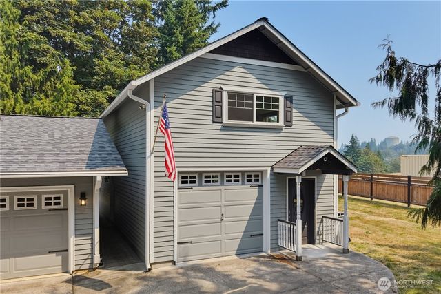 17664 SE 303rd Street, Kent, WA 98042