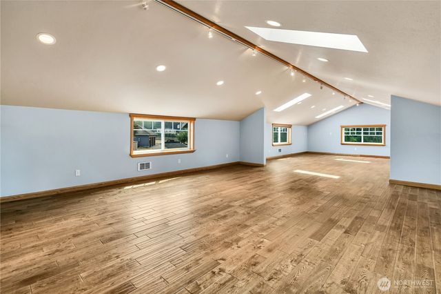 17664 SE 303rd Street, Kent, WA 98042