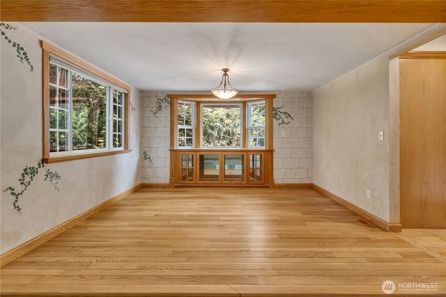 17664 SE 303rd Street, Kent, WA 98042