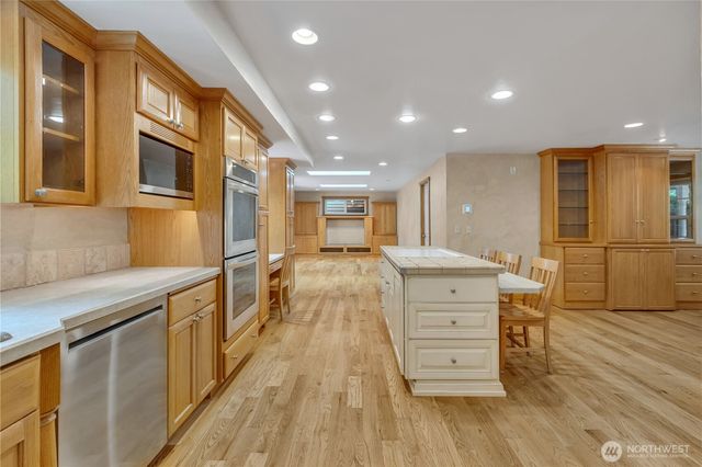 17664 SE 303rd Street, Kent, WA 98042