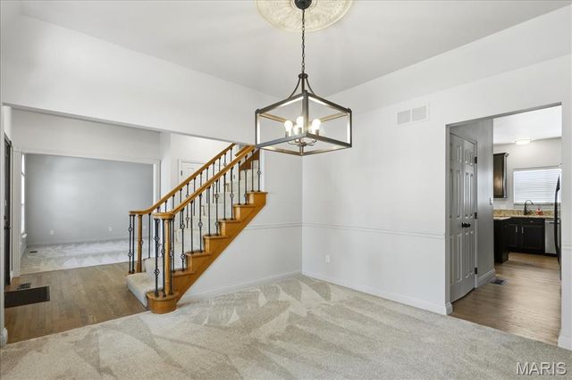 350 Harbour Pointe Drive, Wildwood, MO 63040
