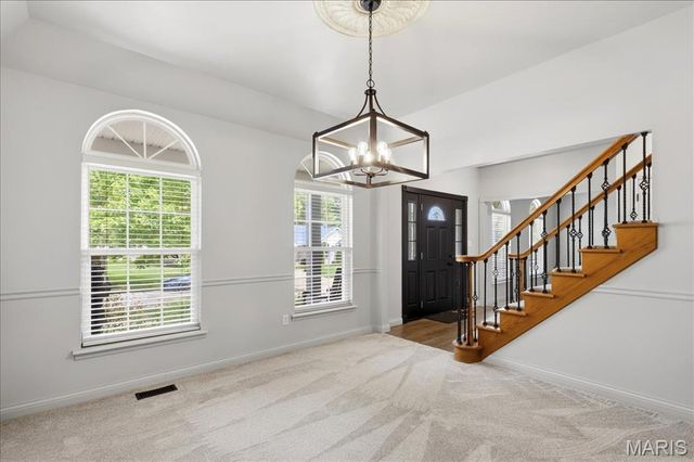 350 Harbour Pointe Drive, Wildwood, MO 63040