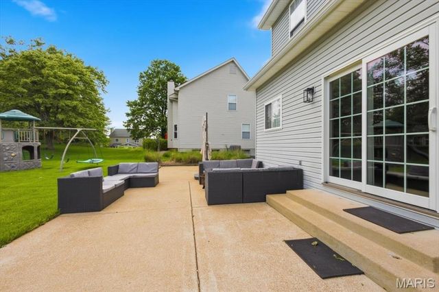 350 Harbour Pointe Drive, Wildwood, MO 63040
