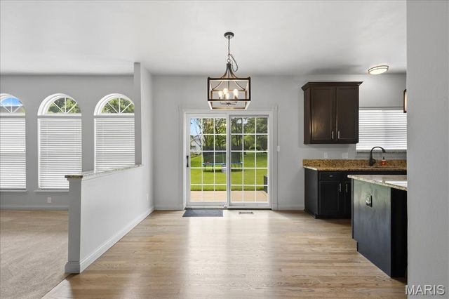 350 Harbour Pointe Drive, Wildwood, MO 63040