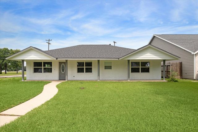 803 Hackberry Street, Stafford, TX 77477