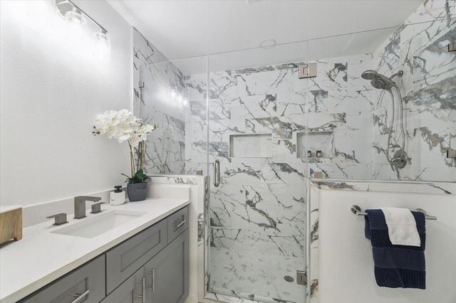 803 Hackberry Street, Stafford, TX 77477