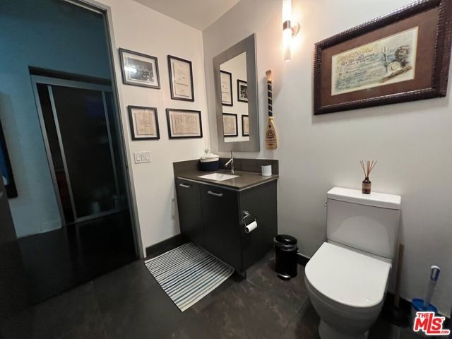 13320 Beach Avenue 102, Marina Del Rey, CA 90292