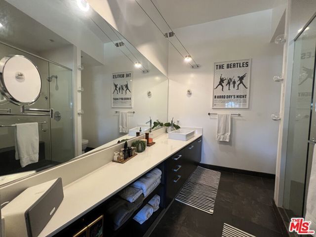 13320 Beach Avenue 102, Marina Del Rey, CA 90292