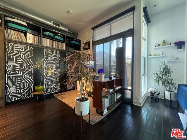 13320 Beach Avenue 102, Marina Del Rey, CA 90292