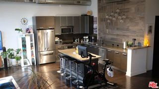 13320 Beach Avenue 102, Marina Del Rey, CA 90292