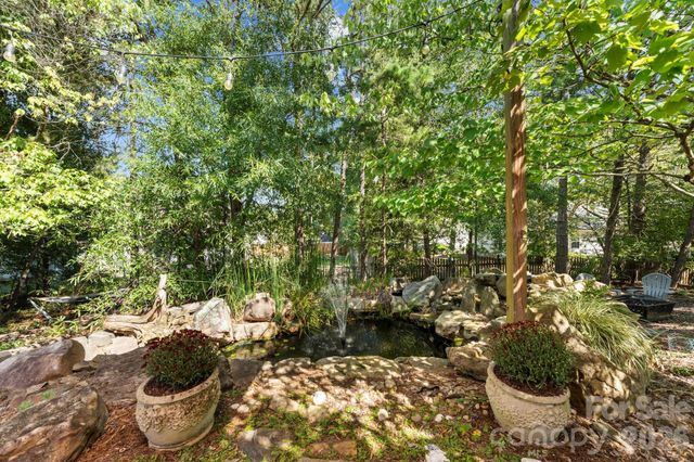 5204 Ashie Avenue, Matthews, NC 28104