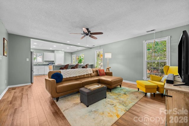 5204 Ashie Avenue, Matthews, NC 28104