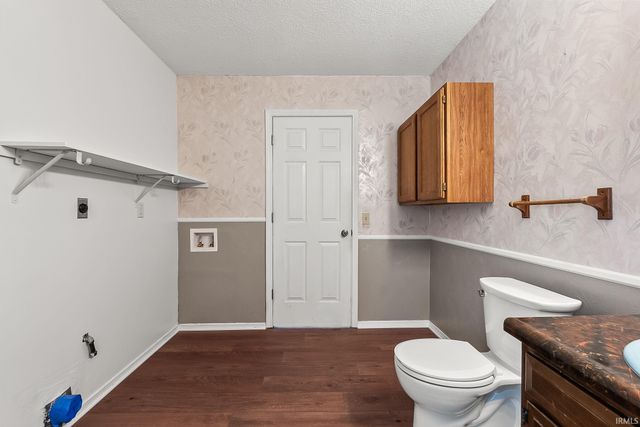 3310 Rosebay Court, Fort Wayne, IN 46835