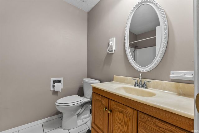 3310 Rosebay Court, Fort Wayne, IN 46835