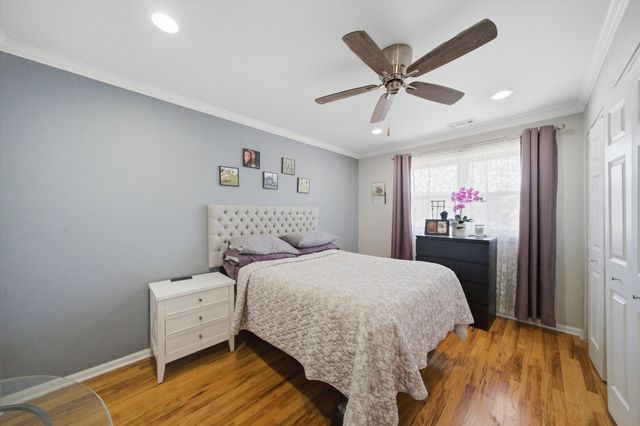3262 N Elston Avenue, Chicago, IL 60618