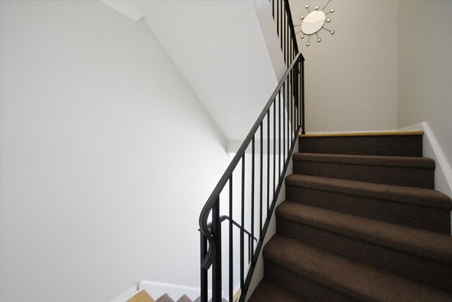 3262 N Elston Avenue, Chicago, IL 60618
