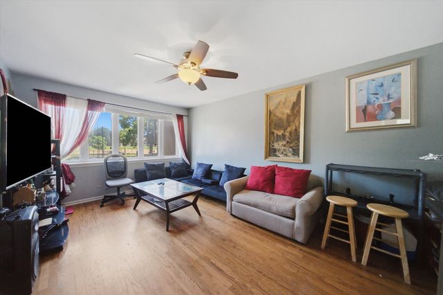 3262 N Elston Avenue, Chicago, IL 60618