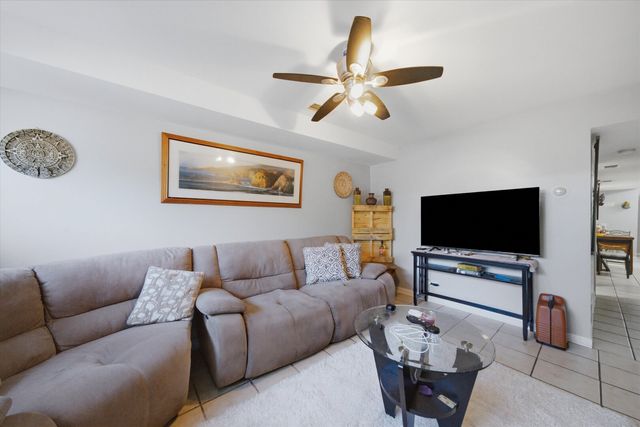 3262 N Elston Avenue, Chicago, IL 60618