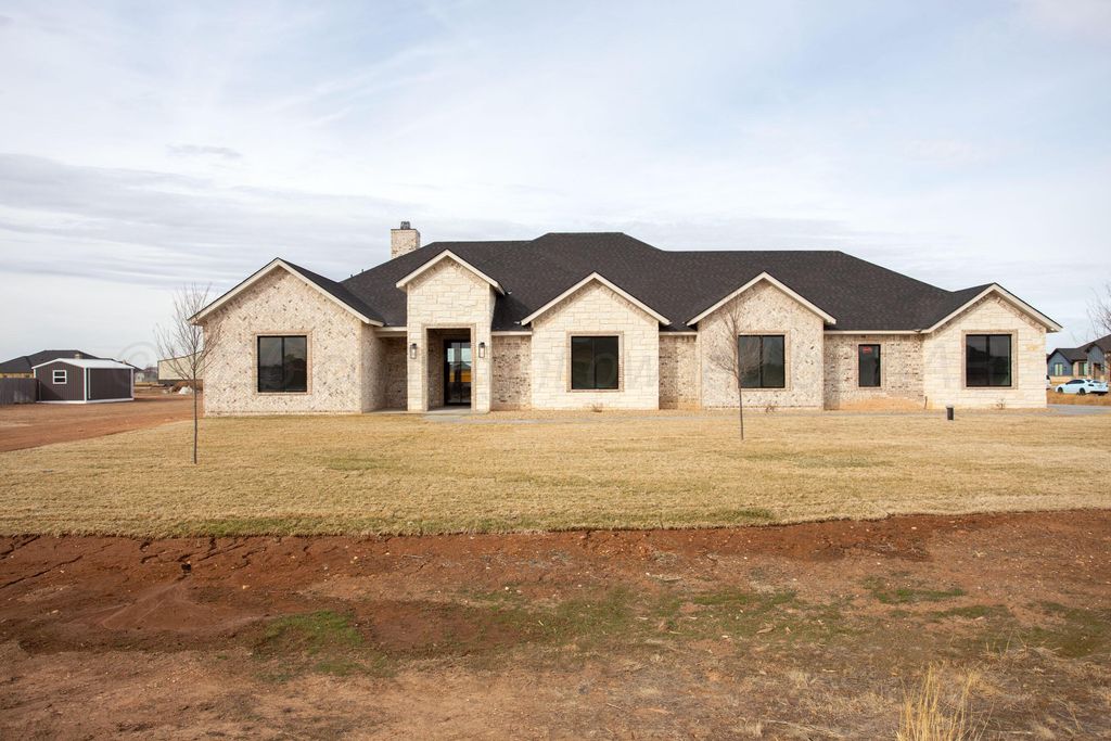 9020 Jacobs Well Drive, Amarillo, TX 79119