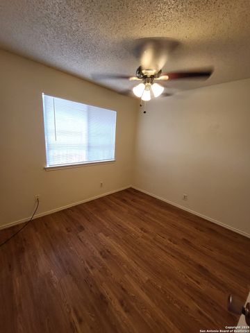 5606 Rose Dawn, San Antonio, TX 78250