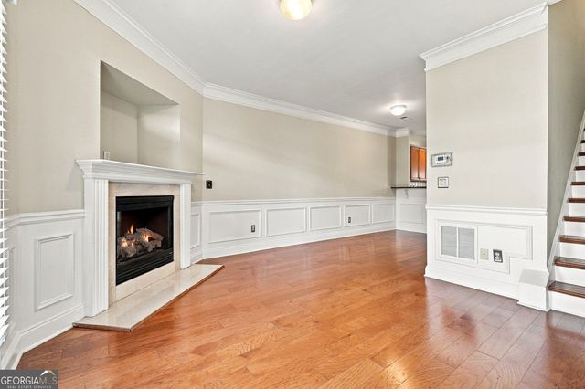 217 16th Street NW 6, Atlanta, GA 30363