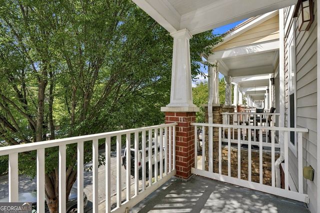 217 16th Street NW 6, Atlanta, GA 30363