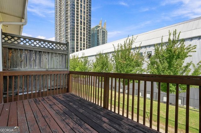 217 16th Street NW 6, Atlanta, GA 30363