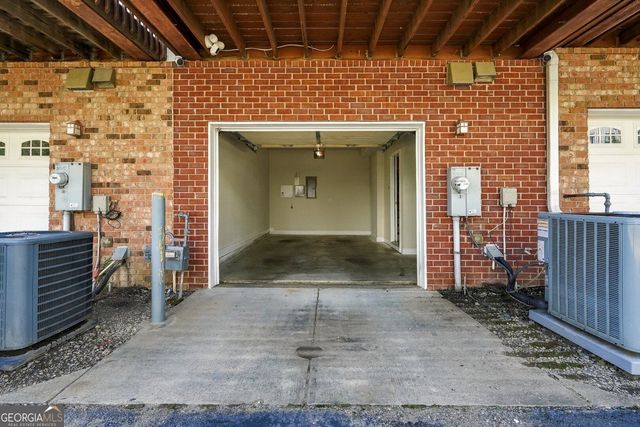 217 16th Street NW 6, Atlanta, GA 30363