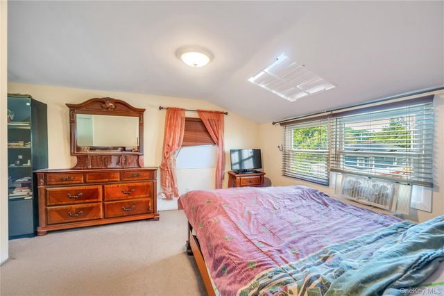 154 8th Street, Bethpage, NY 11714