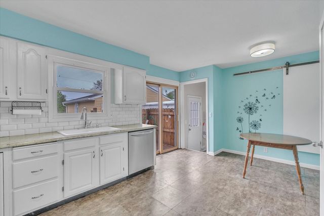 603 12th Avenue, Hampton, IL 61256