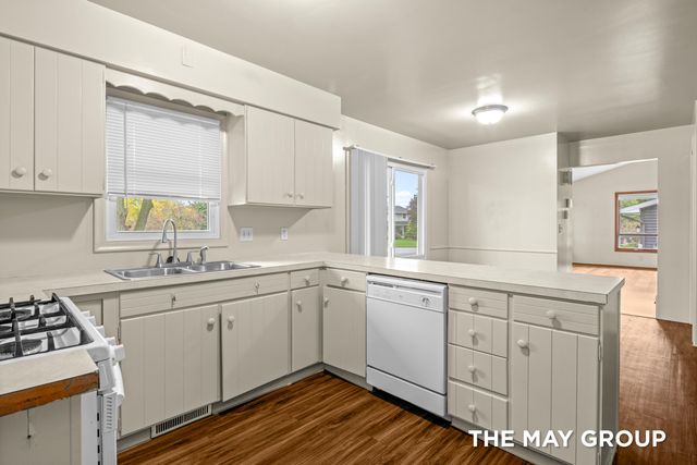 5366 Effingham Drive Se, City Of Kentwood, MI 49508