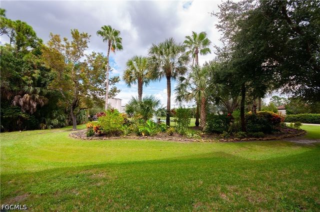 4040 Durango CT 207, Estero, FL 33928