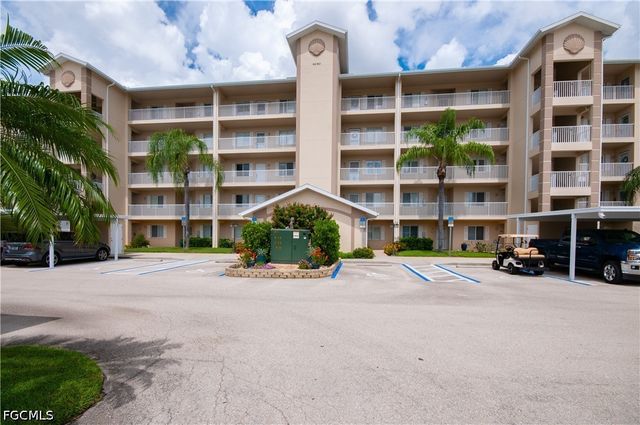 4040 Durango CT 207, Estero, FL 33928