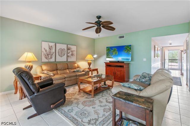 4040 Durango CT 207, Estero, FL 33928
